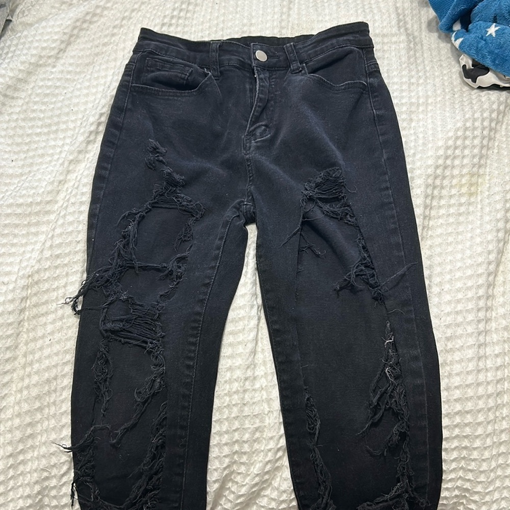 Black ripped jeans